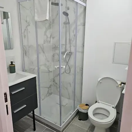 Apartment Le Tolstoi Chic *