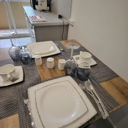 Apartment Le Tolstoi Chic